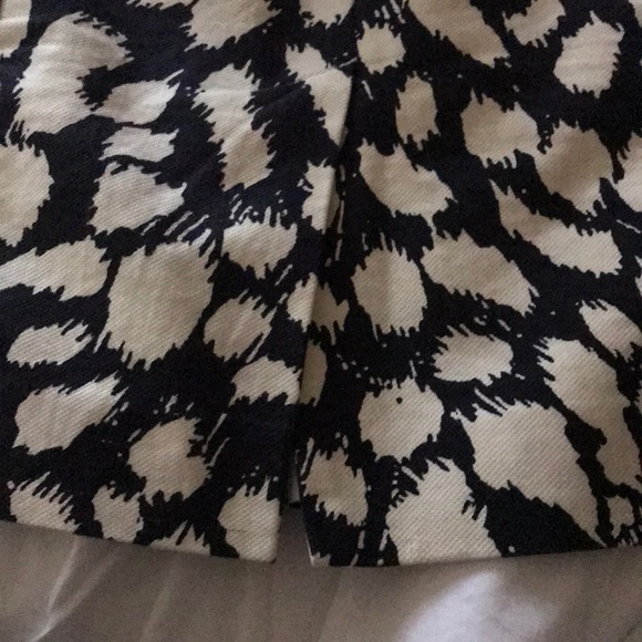 Loft skirt. Size 10. - Picture 7 of 7